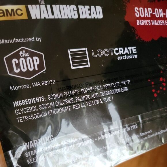 The Walking Dead Soap on a Rope Daryl's Walker Ear Necklace Loot Crate New AMC - Picture 3 of 3